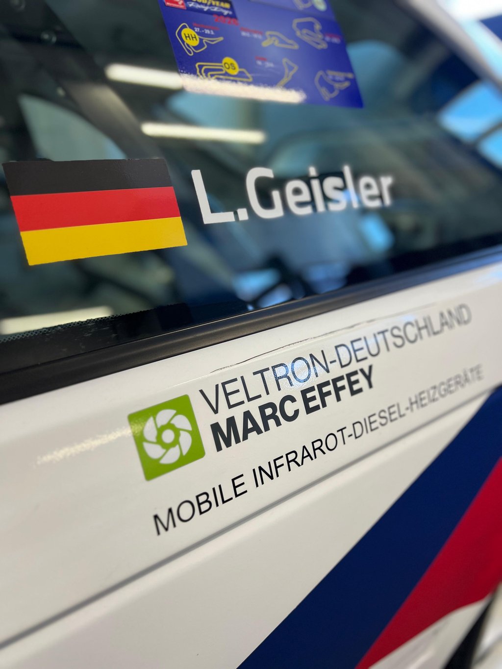 Leo2